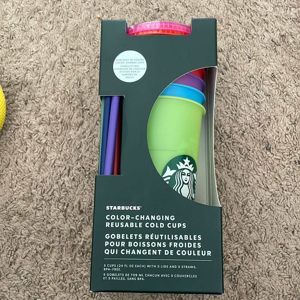 Starbucks coloring changing reusable cold cups